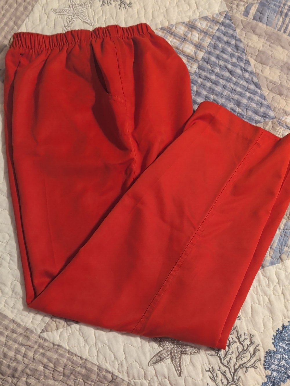 Mountain Lake Women's s Bright Red Elastic-Waist Pants